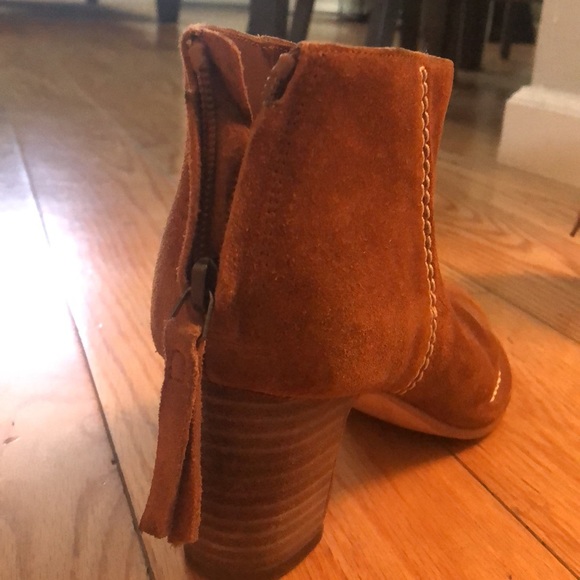 Perfect Fall Shoes! - Picture 2 of 4